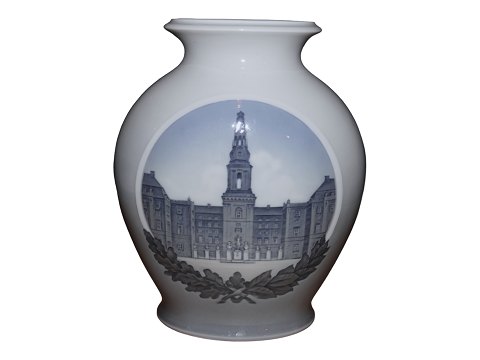 Royal Copenhagen
Vase med Christiansborg