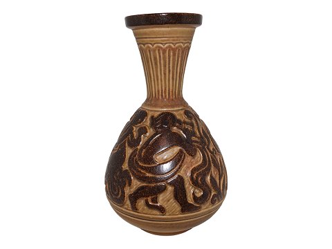 Michael Andersen art pottery
Brown vase
