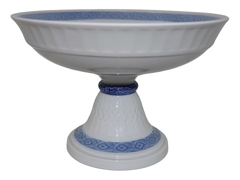 Blue Fan
Cake stand