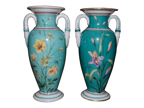 Royal Copenhagen
Pair of early green vases from 1820 to 1850