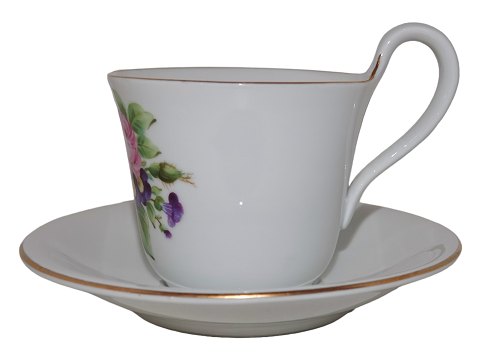 Bing & Grondahl
High handle cup with flower