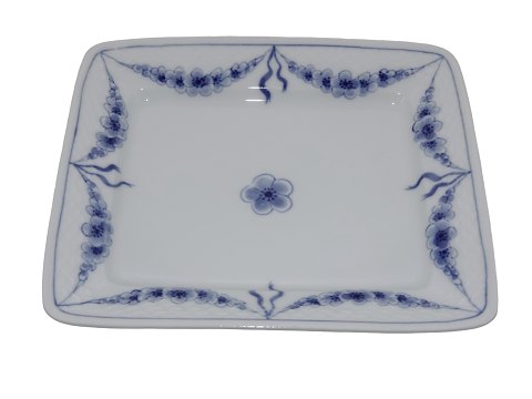EmpireRare square dish