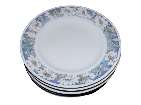 White Wild Rose
Large side plate 17 cm.