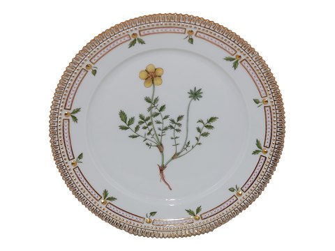 Flora Danica
Luncheon plate 22 cm. #3572