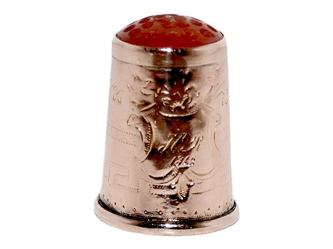 14 carat gold
Thimble