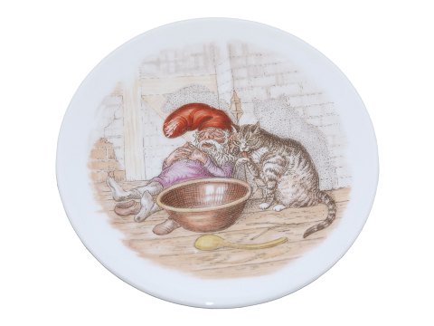 Royal Copenhagen  Christmas
Small tray with gnome and cat