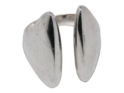 Georg Jensen sterling silver
Modern ring - Size 60