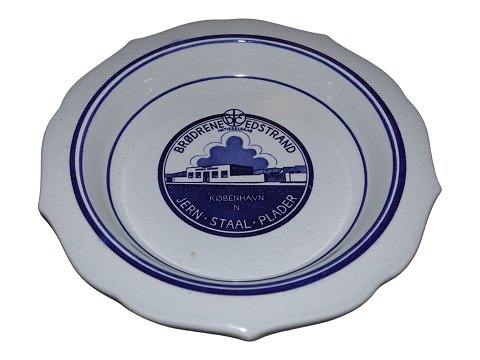 Aluminia dish
Brødrene Edstrand København,  Jern - Staal - Plader from around 1939