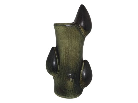 Knud Basse art pottery 
Vase