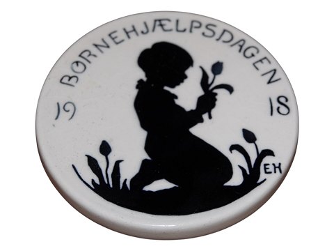 Aluminia Børnehjælpsdags platte 
1918 Dreng