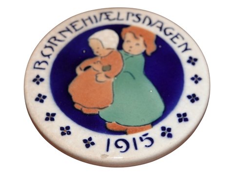 Aluminia Børnehjælpsdags platte 
1915 Pige
