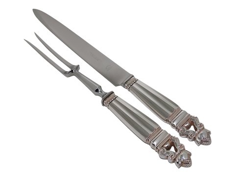 Georg Jensen Konge
Forskærersæt 24,0/28,5 cm.
