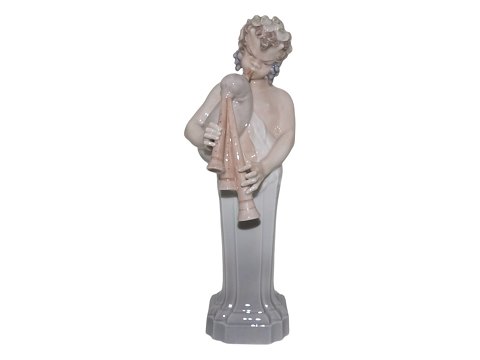 Sjælden Royal Copenhagen figur
Bacchus med sækkepibe