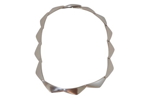 Georg Jensen sterlingsølv
Peak halskæde 41 cm.