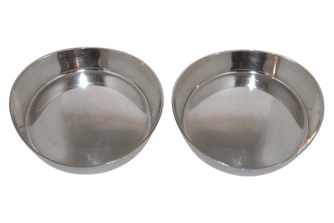 Georg Jensen sølv
Moderne saltkar af Arno Malinowski