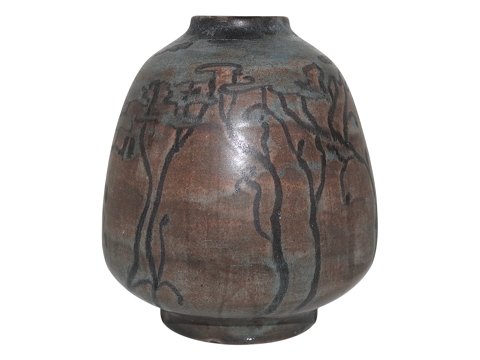 Karin Blom art pottery
Vase from around 1920