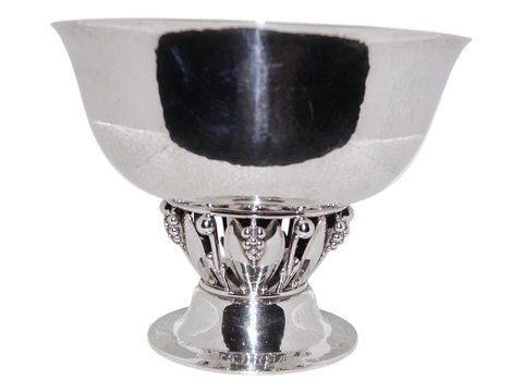 Georg Jensen sølv
Stor opsats fra 1925-1932