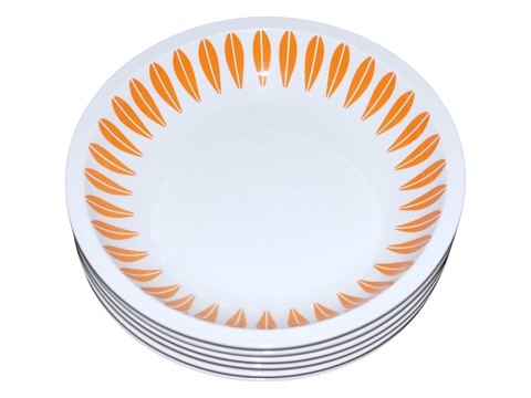 Lyngby Lotus
Small orange soup plate 20.1 cm.