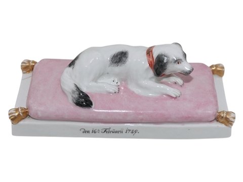 Royal Copenhagen
Letterpress with dog from 1789