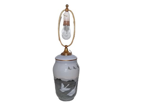 Royal Copenhagen 
Art Nouveau bordlampe med svaner fra 1898-1923