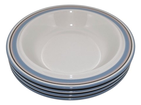 Arabia Uhtua
Lille dyb tallerken 19,5 cm.