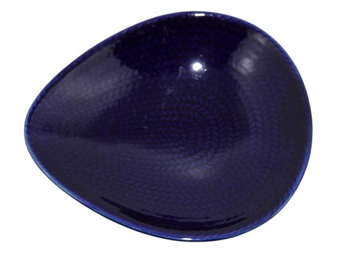 Blå Ild
Asiet 16,5 cm.