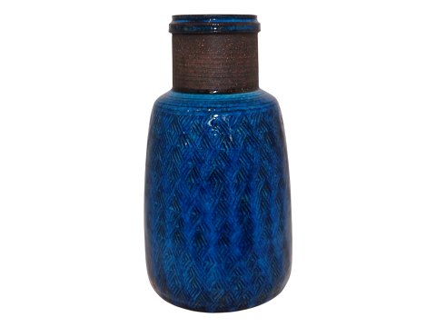 Nils Kähler keramik
Blå vase 19 cm. fra 1970