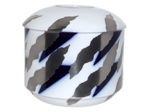 Royal Copenhagen
Lin Utzon vase
