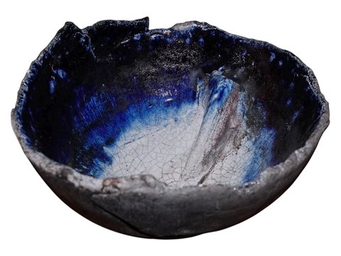 Unknown artist
Large blue Lava art pottery bowl