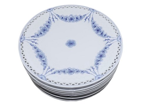 Empire med gennembrudt kant
Ekstra stor middagstallerken 26,4 cm.
