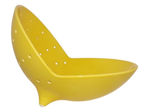 OleYellow fruit bowl / strainer