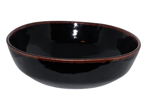 Bing & Grøndahl stentøjBrun skål af Tut Fog 22,7 cm.