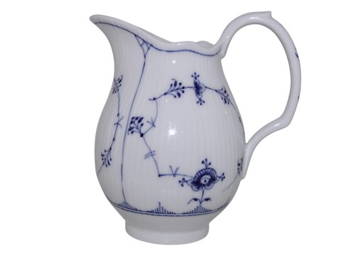 Blue Fluted PlainRare small milk pitcher from 1898-1923