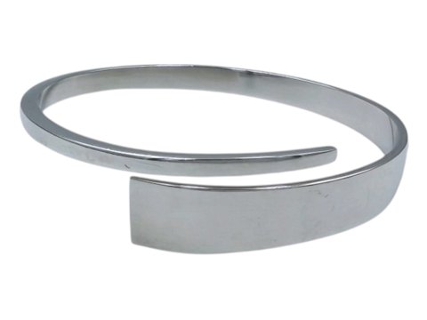Georg Jensen sterling silverModern bangle by Hans Hansen
