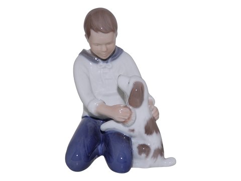 Bing & Grondahl figurineBoy with dog