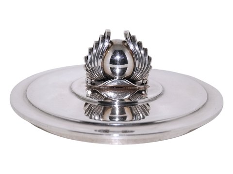 Georg Jensen silverLid that fits an Arne Bang jar