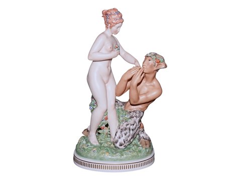 Stor Royal Copenhagen figurHåndkysset af Gerhard Henning