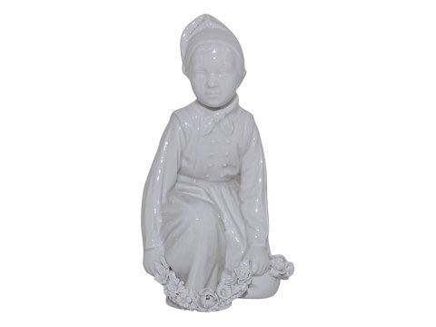 Hvid Royal Copenhagen figurAmager dreng med blomsterranke