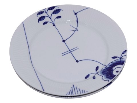 Blue Fluted MegaLuncheon plate 21.9 cm. #622 - Motive 3