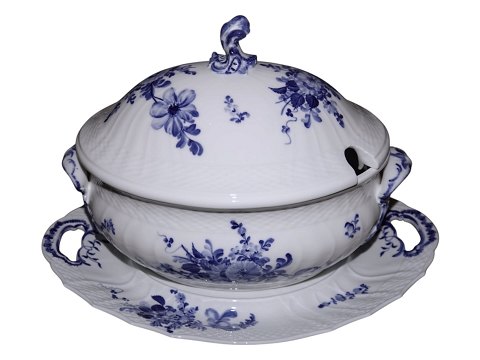 Blue Flower CurvedLarge soup tureen with platter #1667