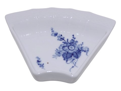 Blue Flower CurvedDish for lazy Susan