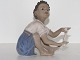 Dahl Jensen figurine
Girl in blue dress selling pearls