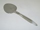 Georg Jensen Cactus sterling silver
Cake spade 17.5 cm.