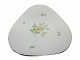 Dune Rose
Triangular dish 24  cm.