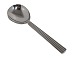 Georg Jensen Bernadotte
Lille serveringsske 18,2 cm.