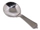 Georg Jensen Pyramid sterling silver
Sugar spoon 9.8 cm.