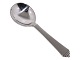 Georg Jensen Pyramid sterling silver
Small serving spoon 13.8 cm.