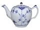 Blue Fluted Half Lace
Small teapot