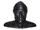 IpsenLarge black bust of Dante