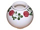 Royal CopenhagenKugleformet hvid vase med rødkløver